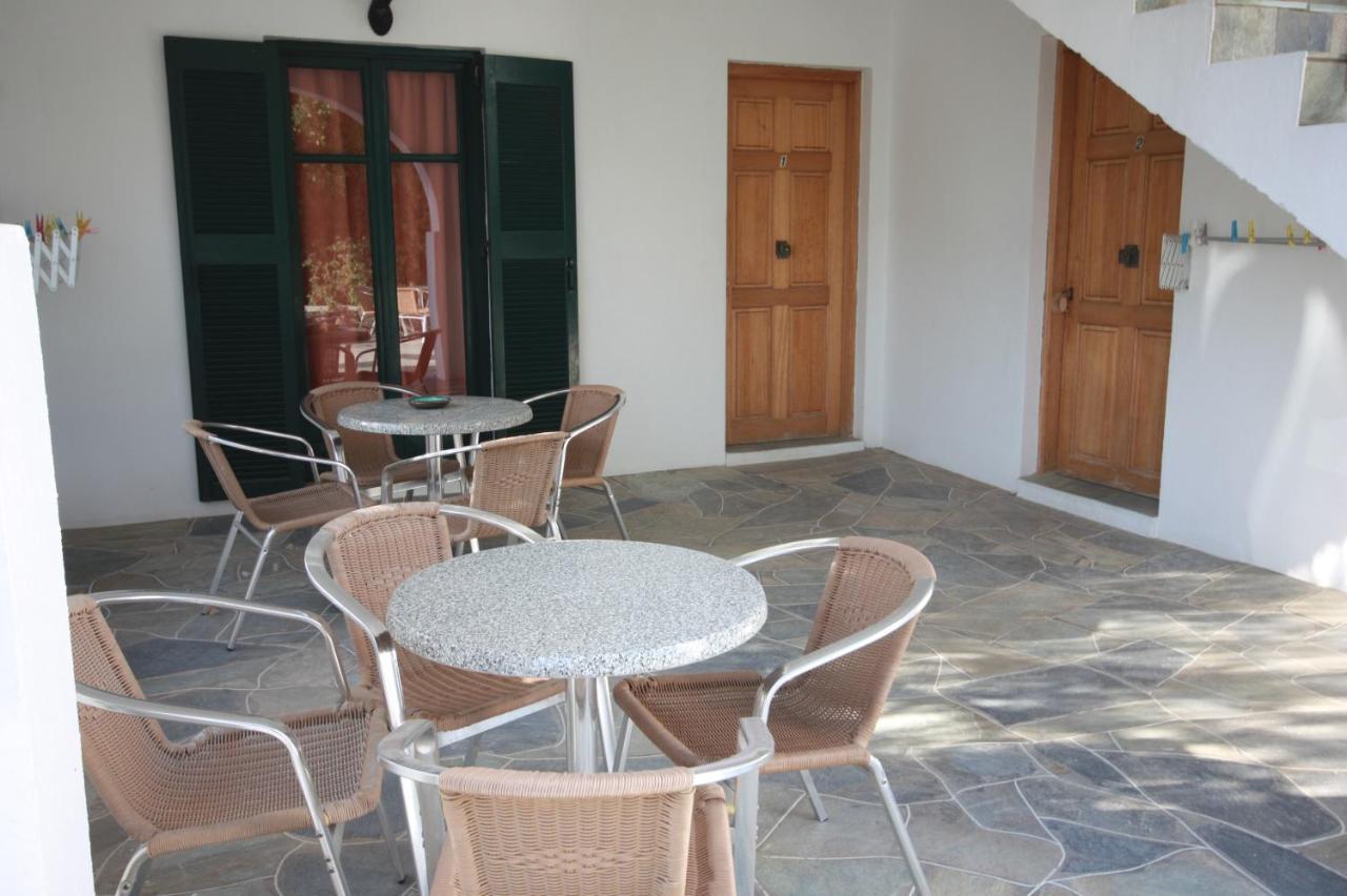 Cyclades Beach Apartments Chrisopigi  ภายนอก รูปภาพ