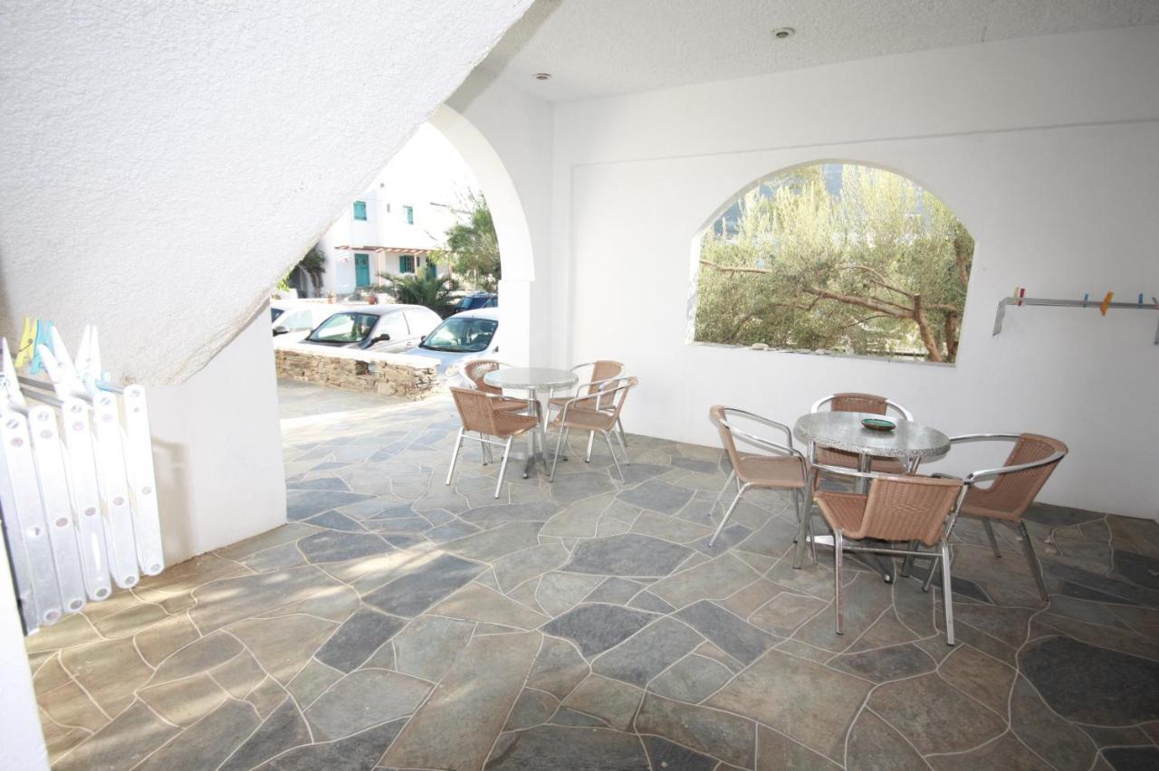Cyclades Beach Apartments Chrisopigi  ภายนอก รูปภาพ