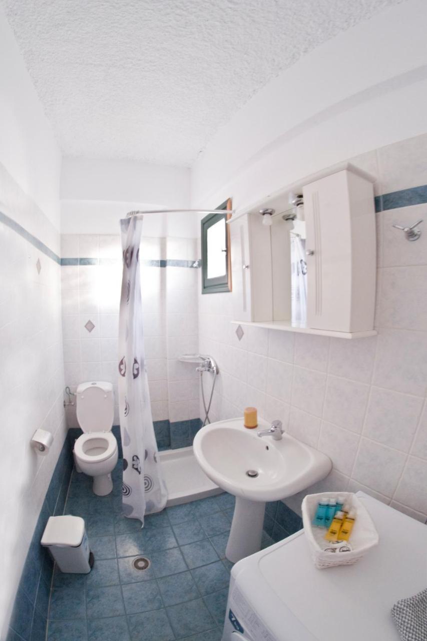 Cyclades Beach Apartments Chrisopigi  ภายนอก รูปภาพ