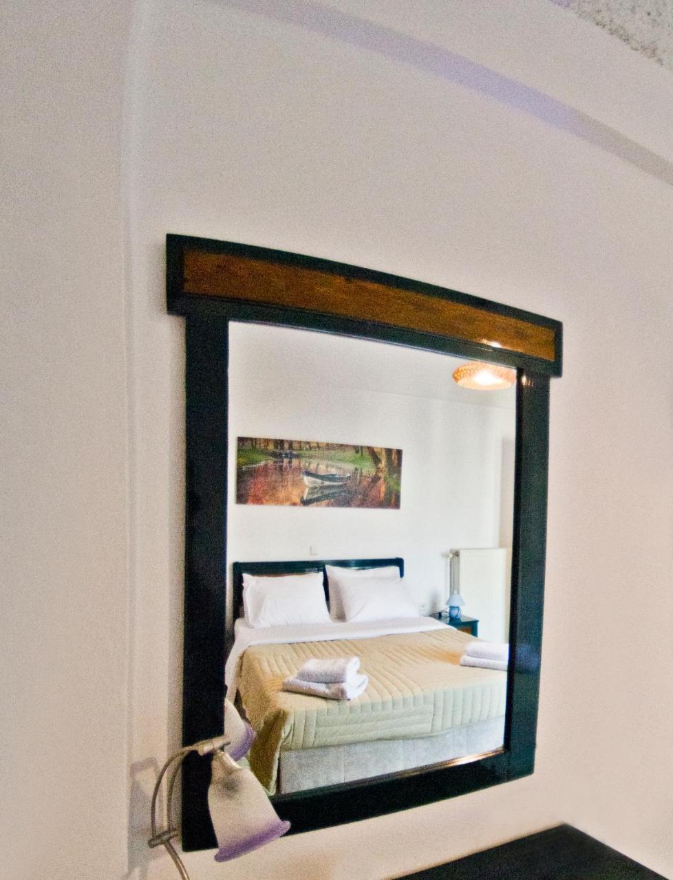 Cyclades Beach Apartments Chrisopigi  ภายนอก รูปภาพ